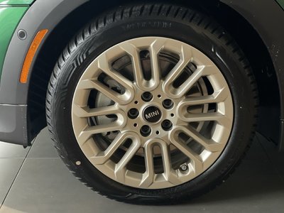 2025 MINI COOPER (3) in Calgary, Alberta