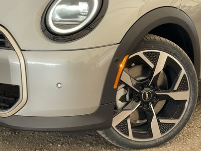 2025 MINI COOPER (5) in Calgary, Alberta