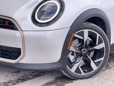 2025 MINI COOPER (5) in Calgary, Alberta