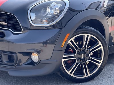 MINI Cooper Countryman  2013 à Calgary, Alberta