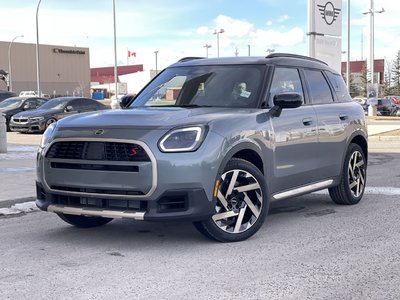 MINI Cooper Countryman  2025 à Calgary, Alberta