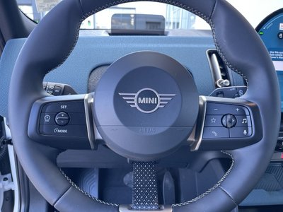 MINI Cooper Countryman  2026 à Calgary, Alberta