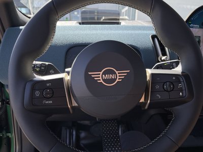 MINI Cooper Countryman  2026 à Calgary, Alberta