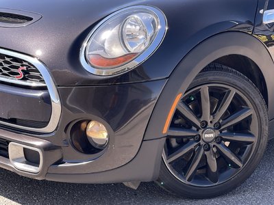 2014 MINI Cooper Hardtop in Calgary, Alberta