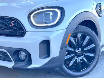 2024 MINI Countryman in Calgary, Alberta