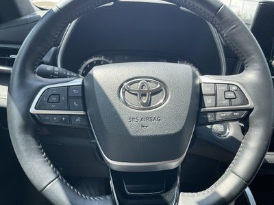 2022 Toyota Highlander in Calgary, Alberta