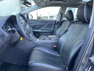 Toyota Venza  2016 à Calgary, Alberta