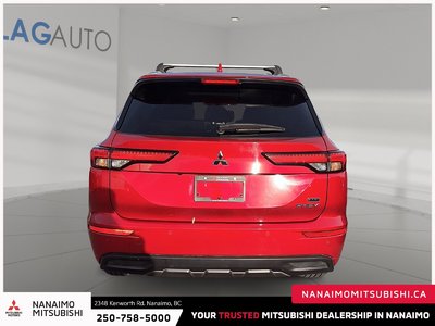 2023 Mitsubishi Outlander PHEV GT — photo 4