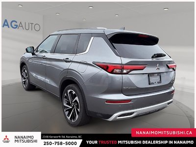 2023 Mitsubishi Outlander PHEV SEL — photo 5