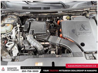 2023 Mitsubishi Outlander PHEV SEL — photo 8