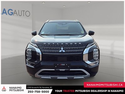 2022 Mitsubishi Outlander SE — photo 3