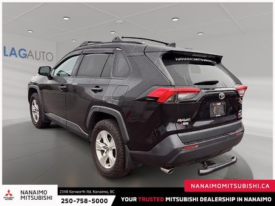 2021 Toyota RAV4 XLE — photo 5