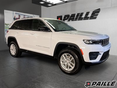 Jeep Grand Cherokee LAREDO 2026