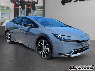 2025 Toyota Prius Plug-In Hybrid XSE 4.5L/100 KM, TOYOTA SAFETY SENS 3.0, 962 KM OF RANGE WITH GAS+CHARGE