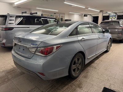2013 Hyundai Sonata Hybrid in Saint-Bruno-de-Montarville, Quebec