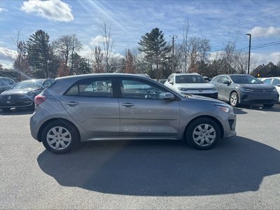 Kia Rio  2022 à Saint-Bruno-de-Montarville, Québec