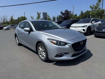 Mazda 3  2017 à Saint-Bruno-de-Montarville, Québec