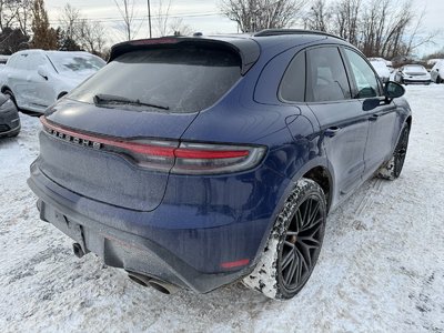 Porsche Macan  2022 à Saint-Bruno-de-Montarville, Québec