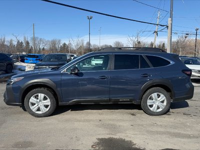 Subaru Outback  2023 à Saint-Bruno-de-Montarville, Québec