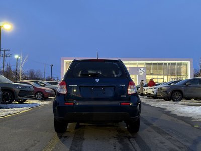 2010 Suzuki SX4 in Saint-Bruno-de-Montarville, Quebec