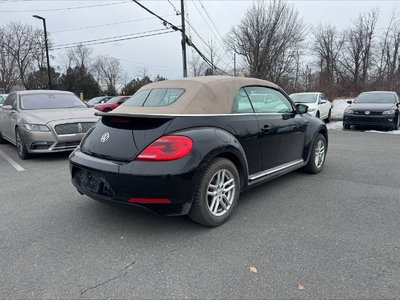 2014 Volkswagen Beetle Convertible in Saint-Bruno-de-Montarville, Quebec