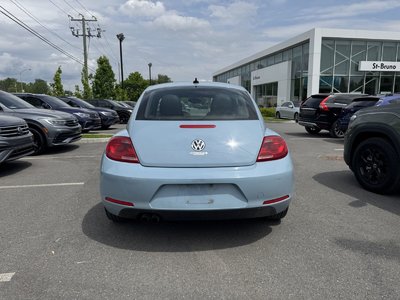 Volkswagen Beetle Coupe  2015 à Saint-Bruno-de-Montarville, Québec