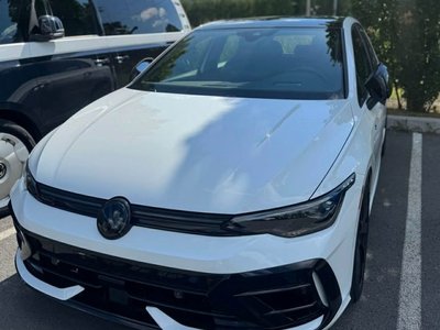 2025 Volkswagen Golf R in Saint-Bruno-de-Montarville, Quebec