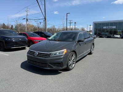 2018 Volkswagen Passat in Saint-Bruno-de-Montarville, Quebec
