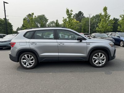 Volkswagen Taos  2023 à Saint-Bruno-de-Montarville, Québec