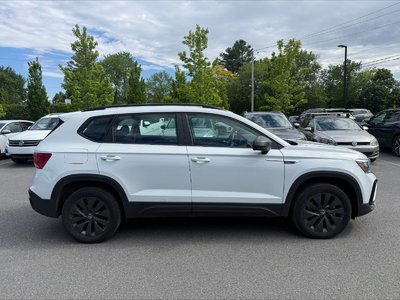Volkswagen Taos  2023 à Saint-Bruno-de-Montarville, Québec