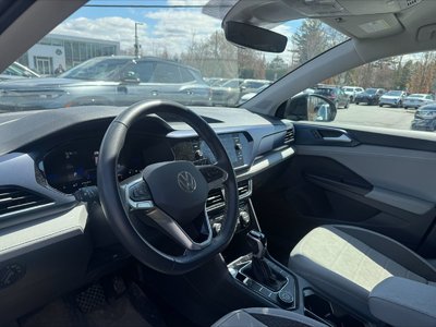Volkswagen Taos  2024 à Saint-Bruno-de-Montarville, Québec
