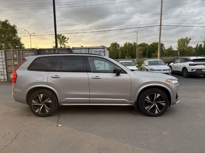 Volvo XC90  2023 à Saint-Bruno-de-Montarville, Québec