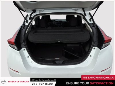 2019 Nissan Leaf SV — photo 6