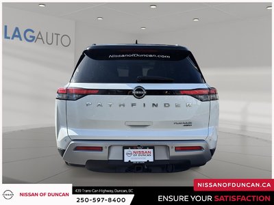 2024 Nissan Pathfinder Platinum — photo 3