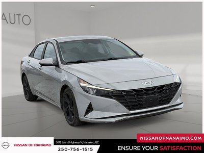 2023 Hyundai Elantra Preferred — photo 3