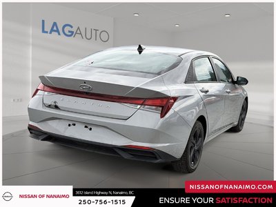 2023 Hyundai Elantra Preferred — photo 5