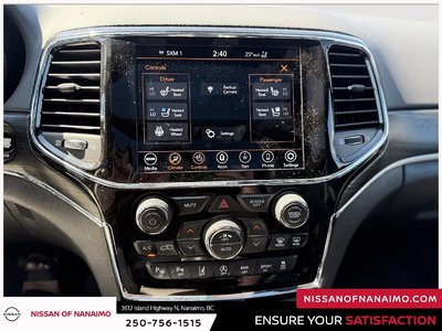 2021 Jeep Grand Cherokee Limited — photo 8