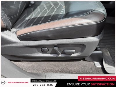 2023 Nissan Pathfinder Platinum — photo 8