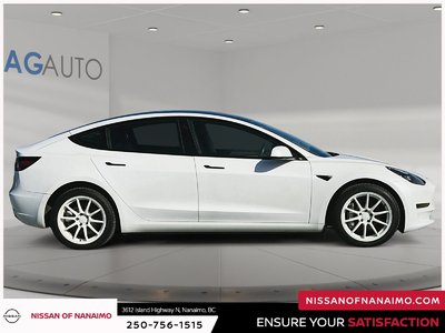 2022 Tesla Model 3 Base — photo 4