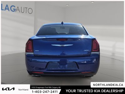 2019 Chrysler 300 S — photo 3