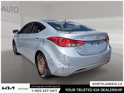 2013 Hyundai Elantra GL — photo 2