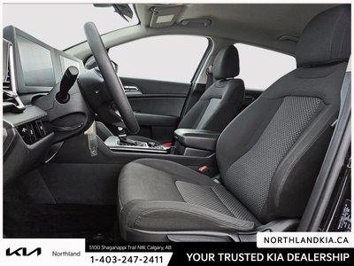 2024 Kia Sportage LX — photo 8