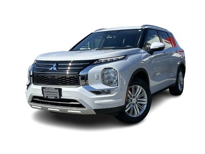 2024 Mitsubishi Outlander in Langley, British Columbia