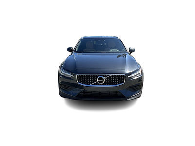 2020 Volvo V60 Cross Country in North Vancouver, British Columbia