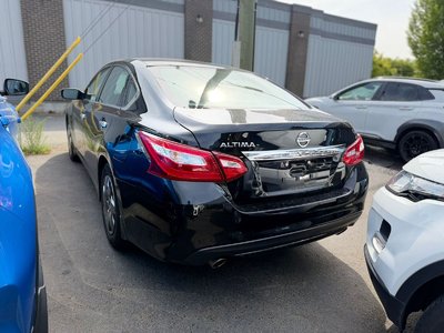 2017  Altima in Vancouver, British Columbia