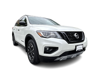 2020 Nissan Pathfinder in Richmond, British Columbia