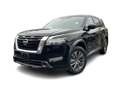 2022 Nissan Pathfinder in North Vancouver, British Columbia