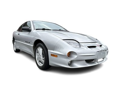 2001 Pontiac Sunfire in Richmond, British Columbia