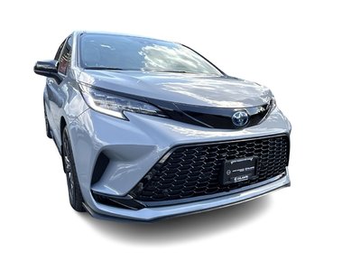 2025 Toyota Sienna Hybrid in North Vancouver, British Columbia
