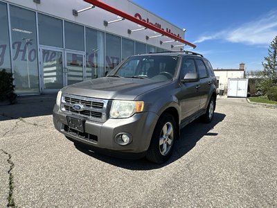 Ford Escape  2010 à Oakville, Ontario
